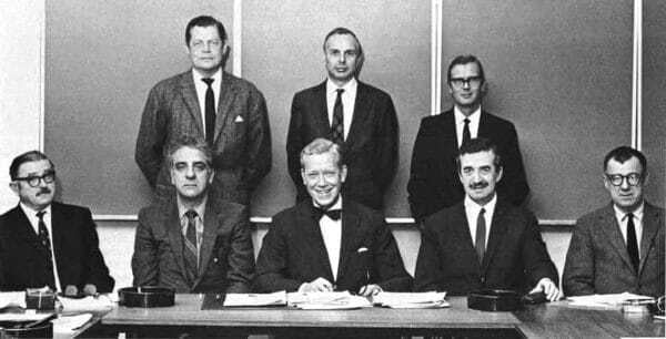 1stexecboard-600x306